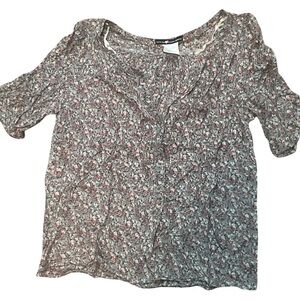 Love Squared Floral Print 100% Cotton Top – Women’s Large